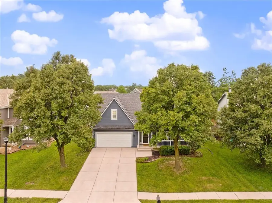 433 W Bluebird Street, Gardner, KS 66030 - #3