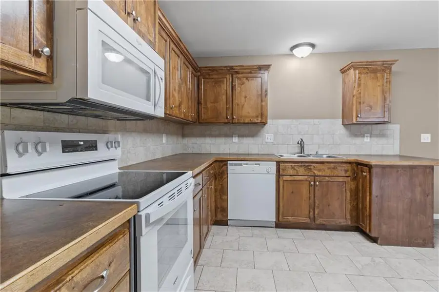 312 Grover Street, Warrensburg, MO 64093 - #2