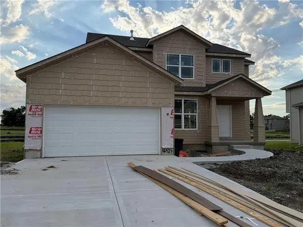 16984 S Mahaffie Street, Olathe, KS 66062