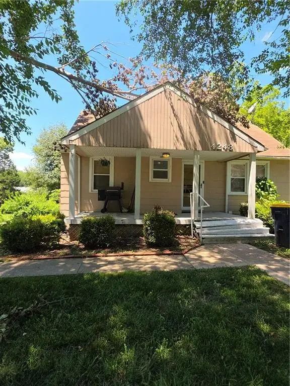 4248 NE Kelsey Road, Kansas City, MO 64116 - #1