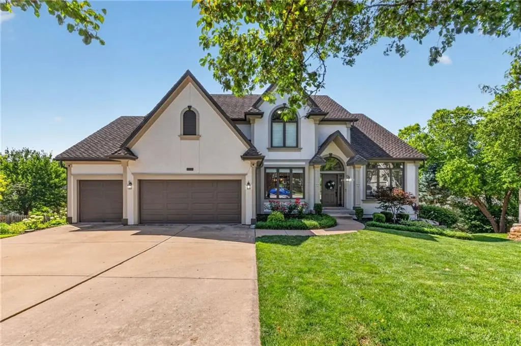 14605 W 49th Terrace, Shawnee, KS 66216 - #1