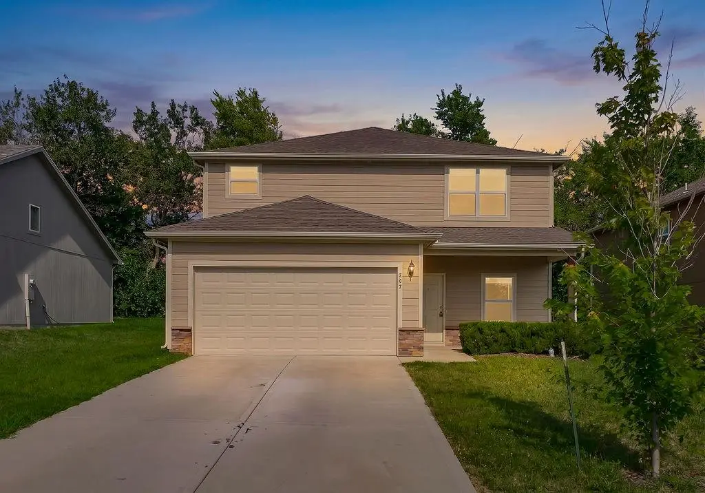 707 Roseberry Drive, Paola, KS 66071 - #1