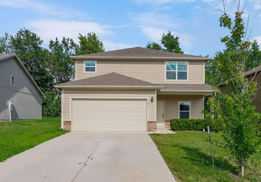 707 Roseberry Drive, Paola, KS 66071 - #3