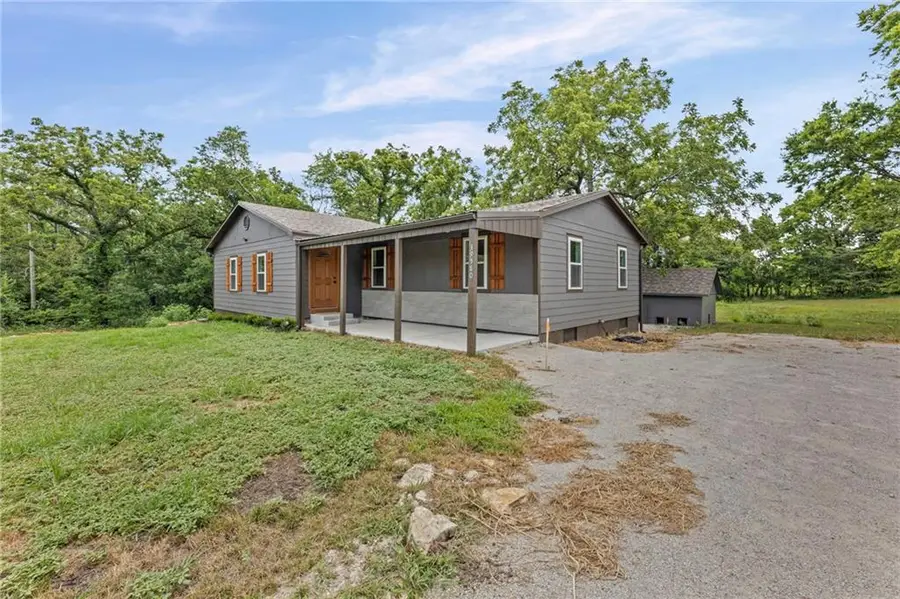 39580 John Brown Highway, Osawatomie, KS 66064 - #2