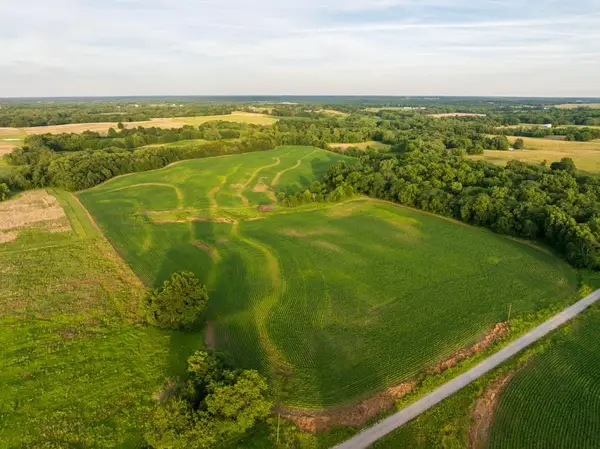 Ne Marshall Road, Hamilton, MO 64644