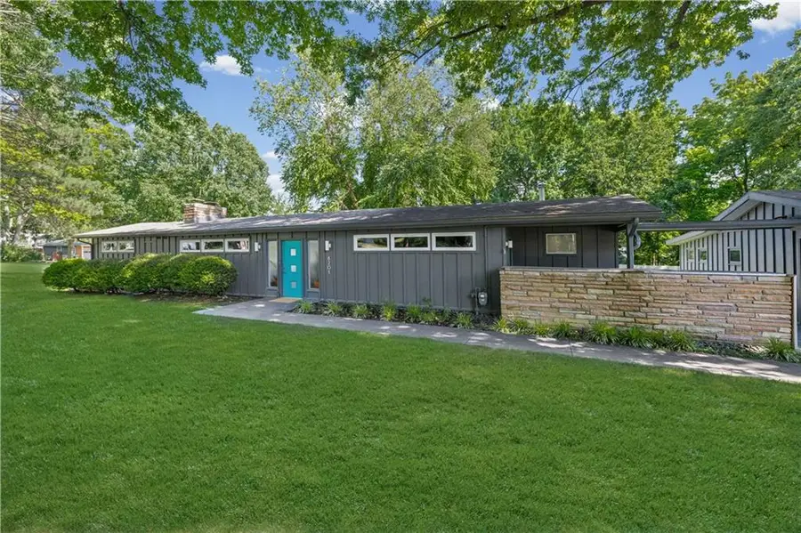8201 W 64th Terrace, Merriam, KS 66202 - #3