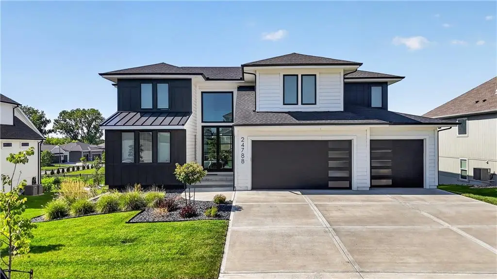 24788 W 90th Street, Lenexa, KS 66227 - #1