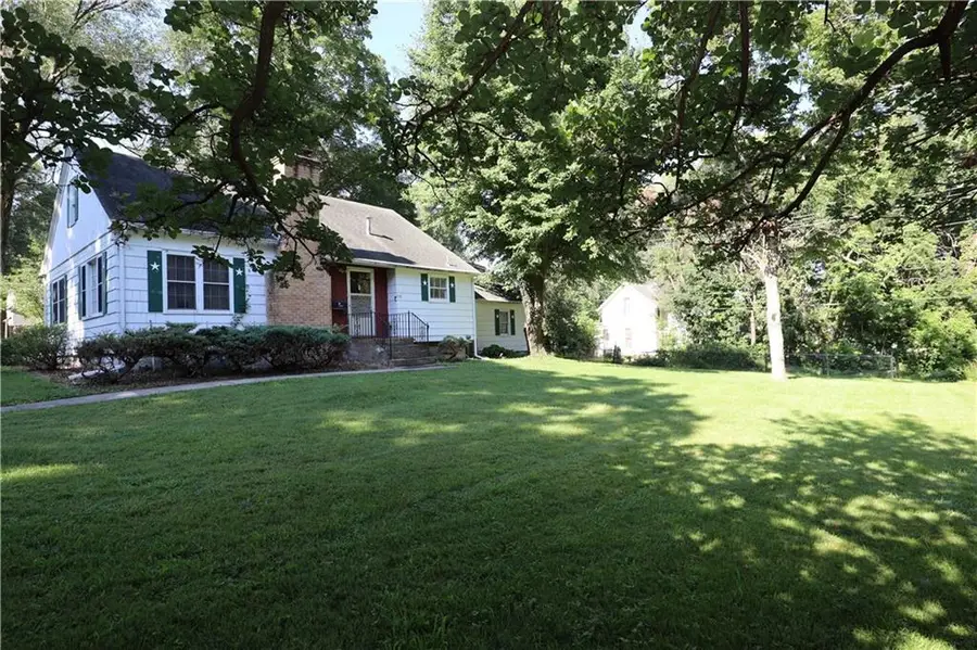 115 E 8th Street, Eudora, KS 66025 - #2