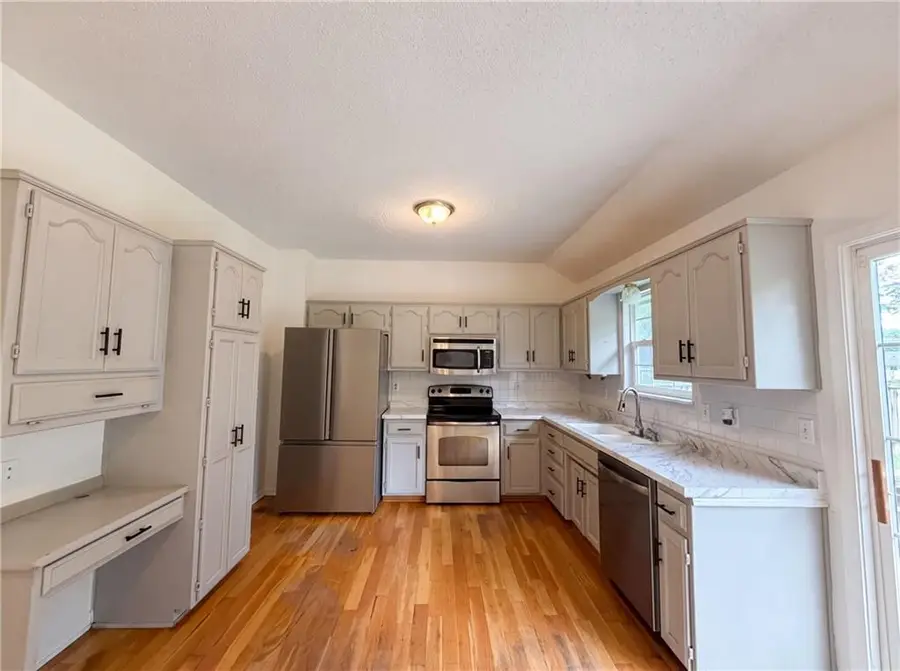 1706 N Lazy Branch Road, Independence, MO 64058 - #2