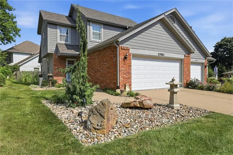 10562 Century Lane, Overland Park, KS 66215 - #3