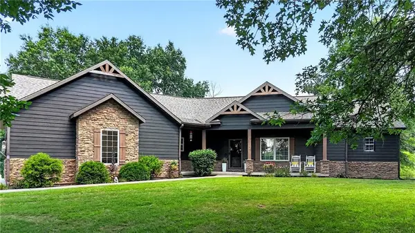 3207 E 20th Street, Pittsburg, KS 66762
