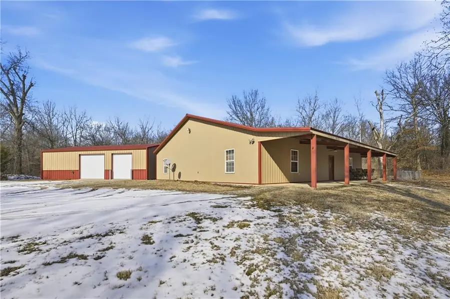 3014 W 4th Street, Pittsburg, KS 66762 - #3