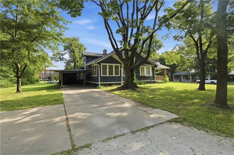 1104 S Market Street, Holden, MO 64040 - #3