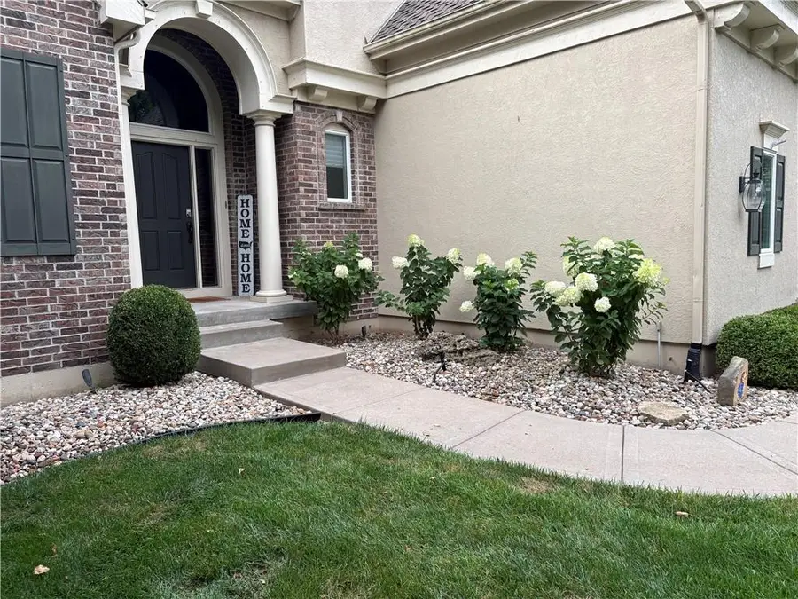 14109 Meadow Lane, Leawood, KS 66224 - #2