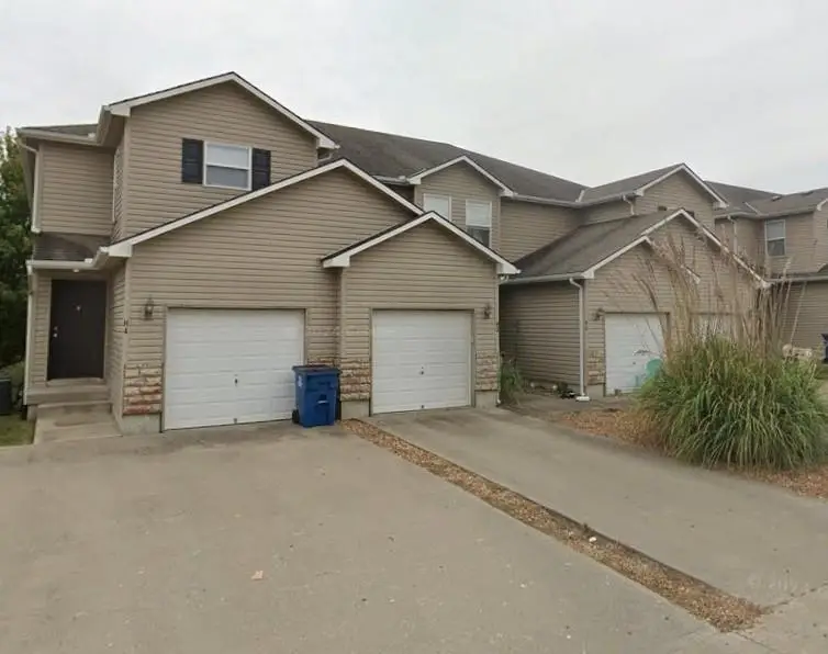 425 Hawthorne #h1,h2,h4 Boulevard, Warrensburg, MO 64093 - #1