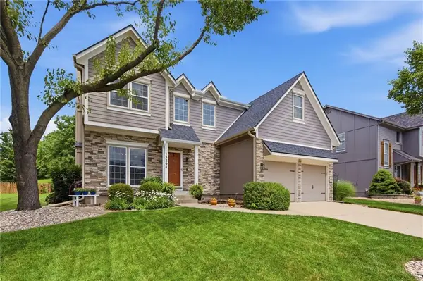 15294 W 147th Drive, Olathe, KS 66062