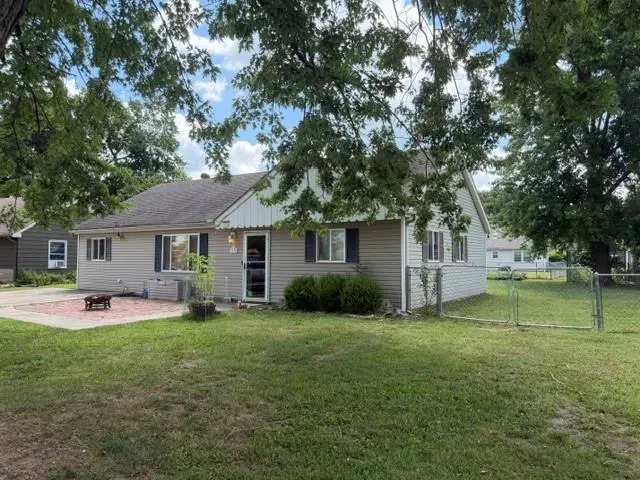 1108 31st Terrace, Parsons, KS 67357 - #2