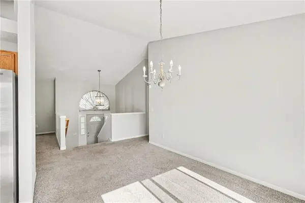 1810 W Fredrickson Circle, Olathe, KS 66061