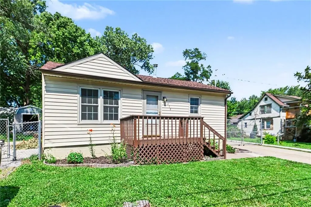 6308 Ravena Road, Pleasant Valley, MO 64068 - #1