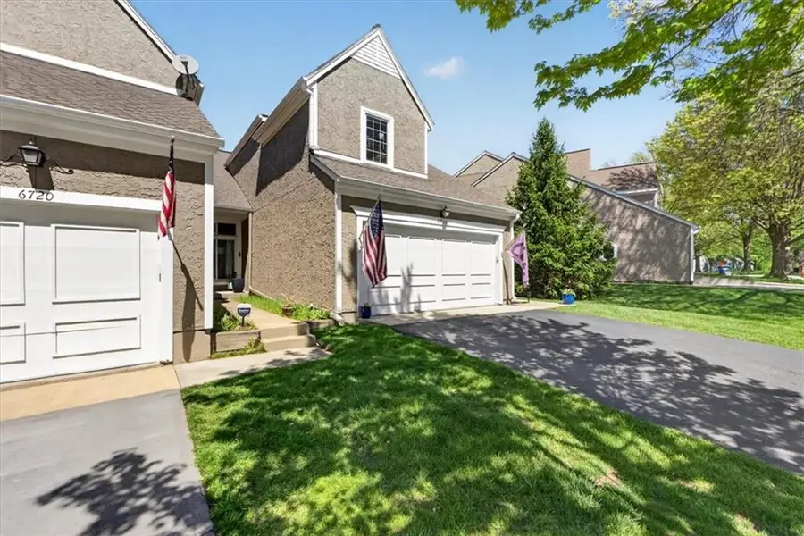 6716 W 126th Street, Overland Park, KS 66209 - #3