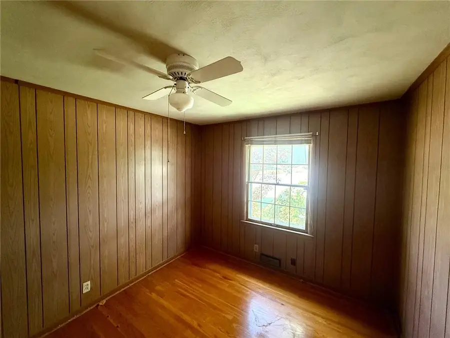 11812 E 48th Street, Kansas City, MO 64133 - #2