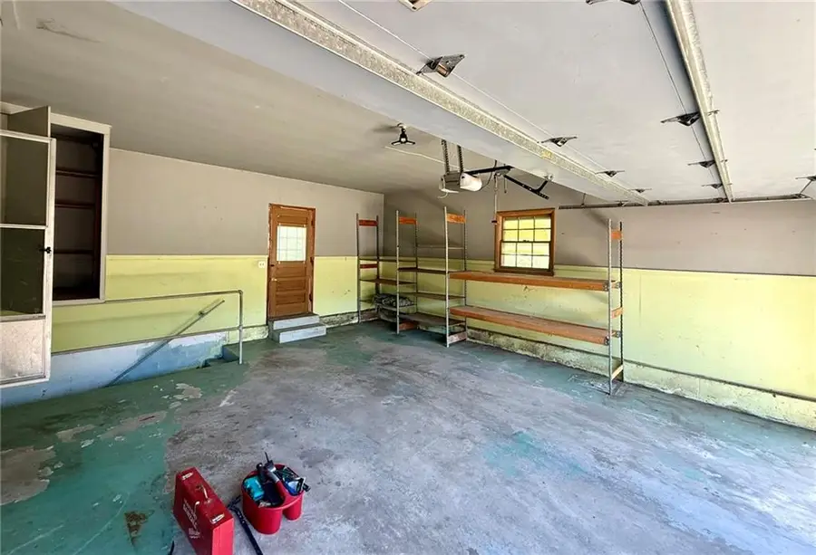 11812 E 48th Street, Kansas City, MO 64133 - #3