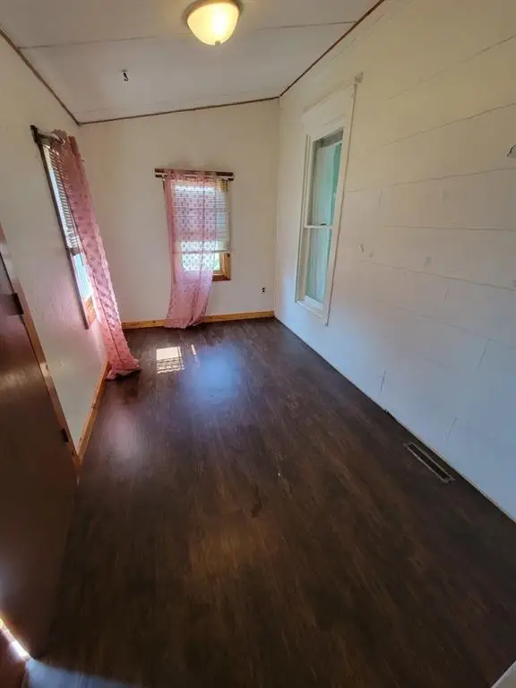 724 Hazel Street, Excelsior Springs, MO 64024 - #2