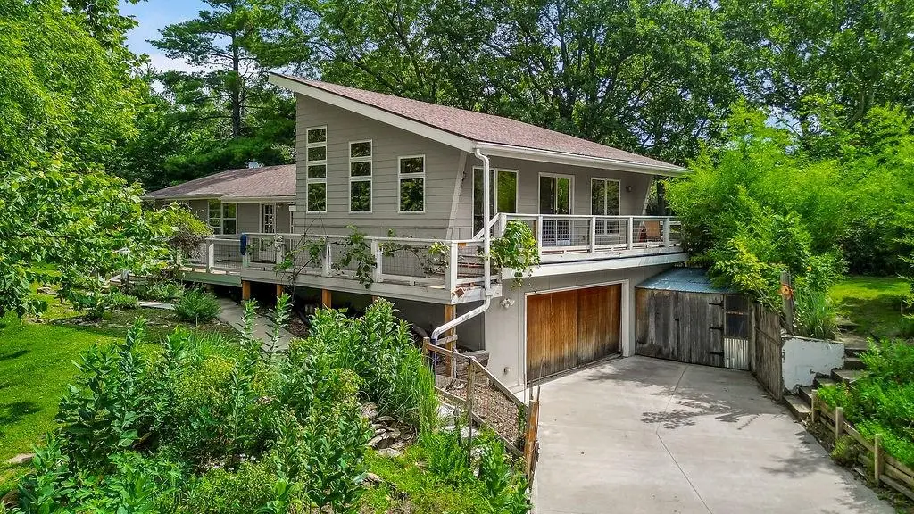 11525 S Clare Road, Olathe, KS 66061 - #1