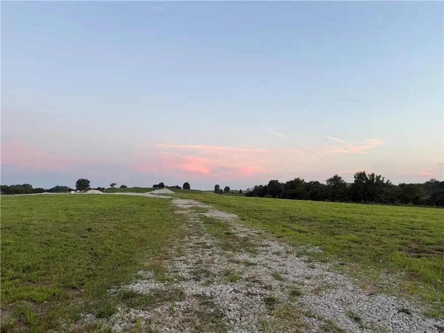 5612 Texas Prairie Road, Odessa, MO 64076 - #3