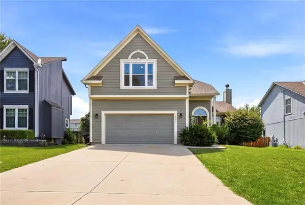 14866 S Summit Street, Olathe, KS 66062