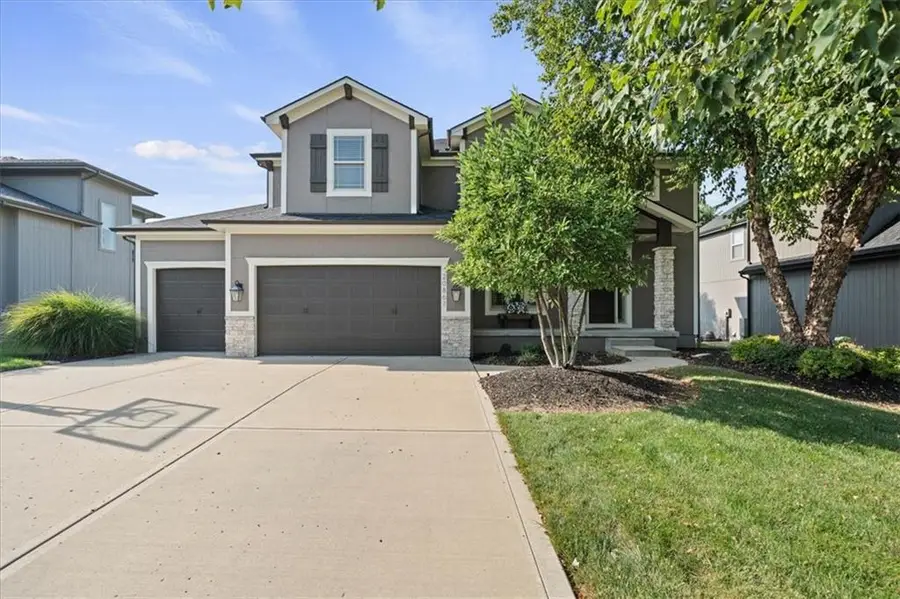 20867 W 108th Street, Olathe, KS 66061 - #2