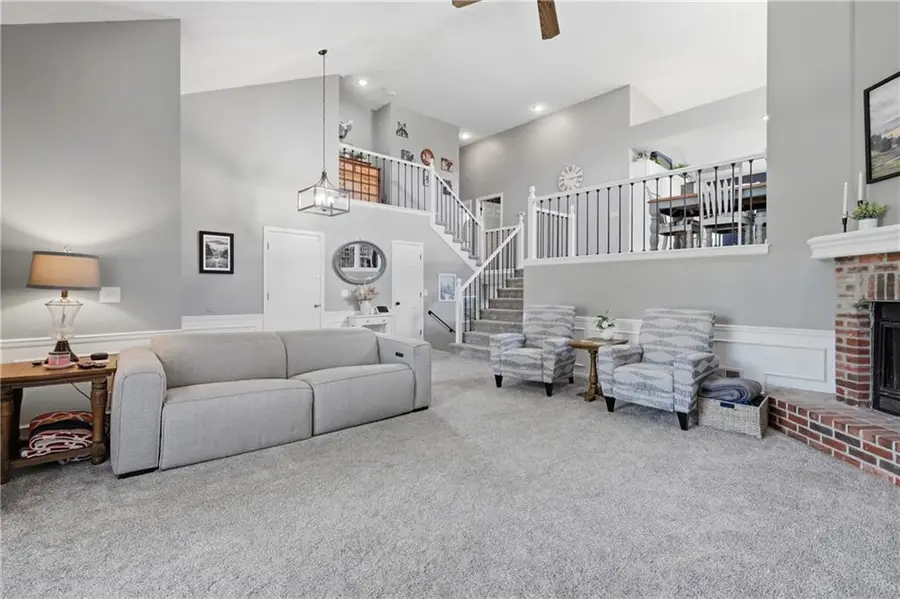 5106 Anderson Street, Shawnee, KS 66226 - #3