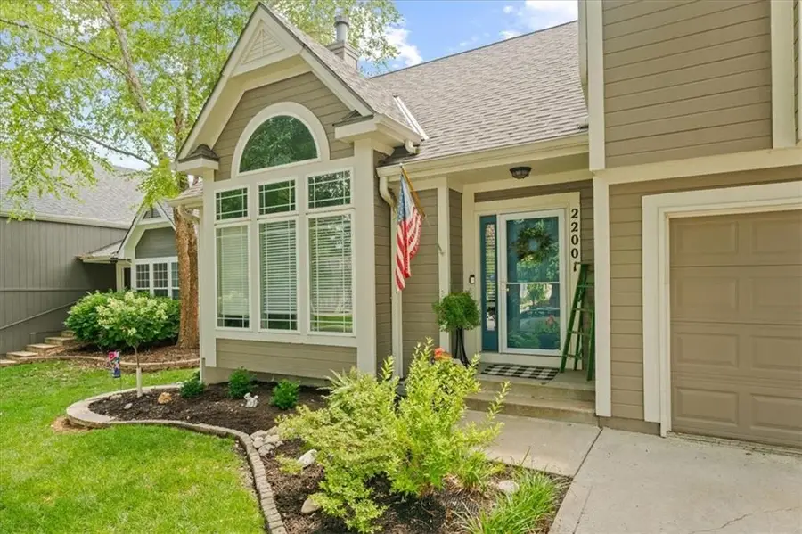 22001 W 51st Terrace, Shawnee, KS 66226 - #2