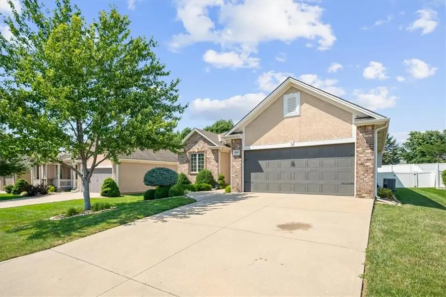 804 NW Cedar Lane, Grain Valley, MO 64029 - #3