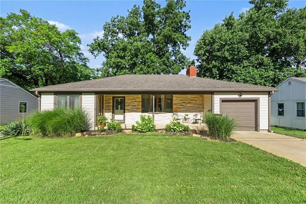 8400 Riggs Street, Overland Park, KS 66212 - #1