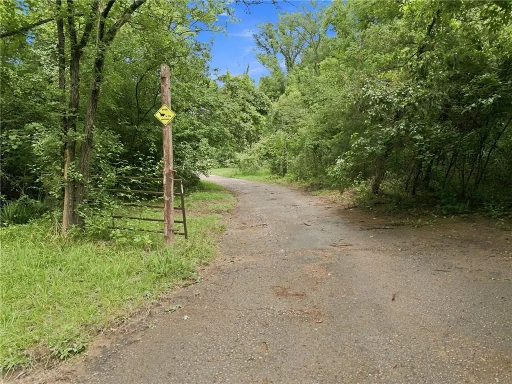12210 214th Street, Linwood, KS 66052 - #1