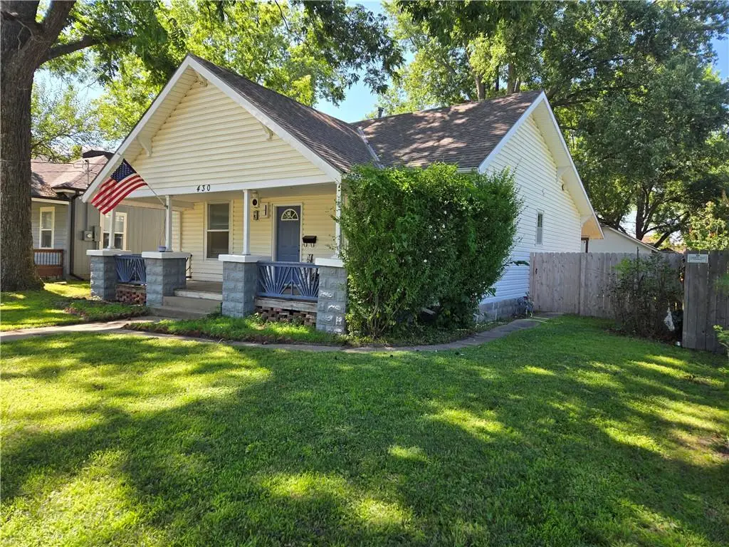 430 Walnut Avenue, Osawatomie, KS 66064 - #1