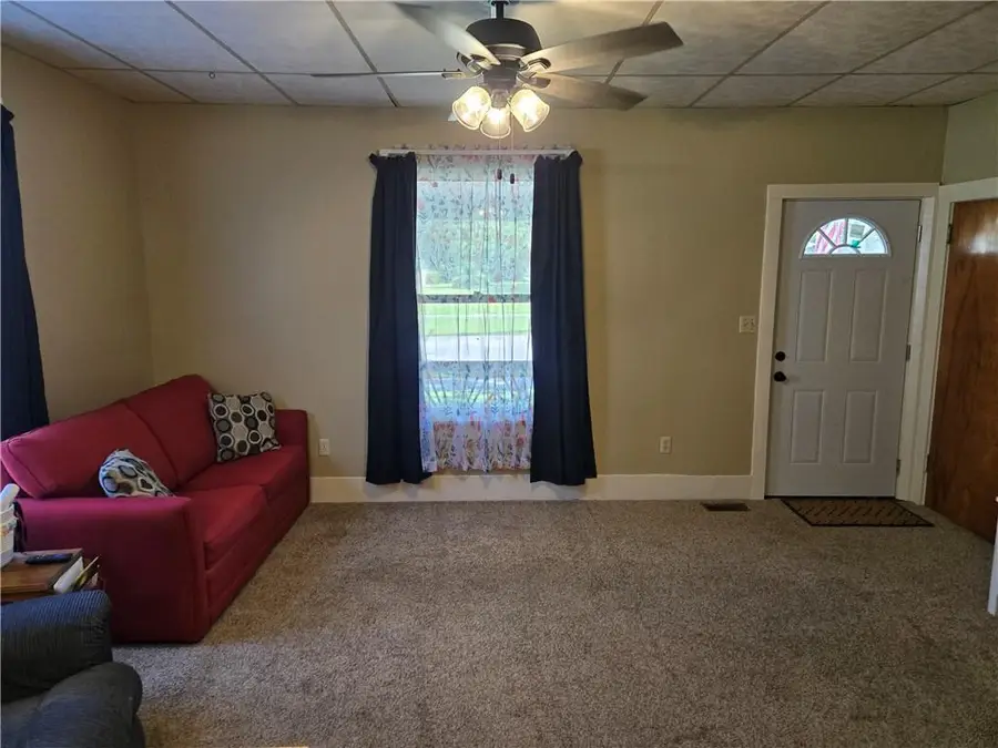 430 Walnut Avenue, Osawatomie, KS 66064 - #3
