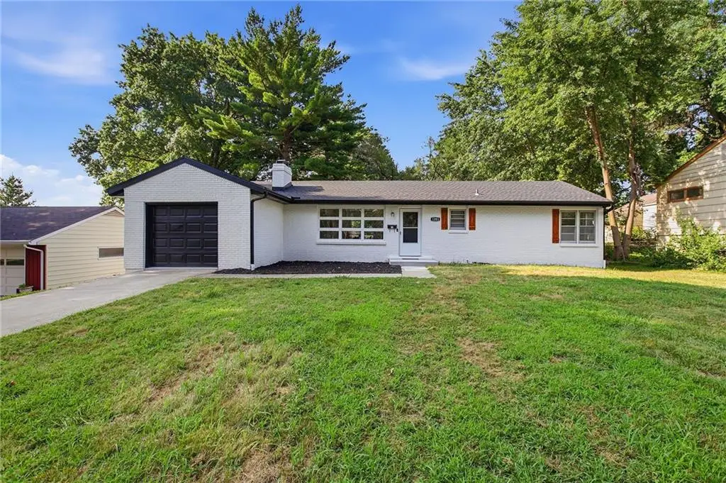 1203 NE 64th Terrace, Gladstone, MO 64118 - #1