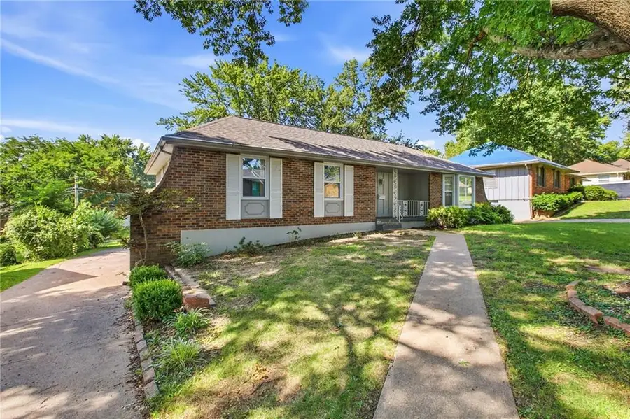 12009 E 61st Terrace, Kansas City, MO 64133 - #2