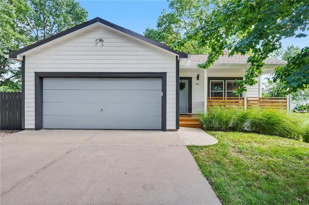 321 Dearborn Street, Baldwin City, KS 66006 - #1