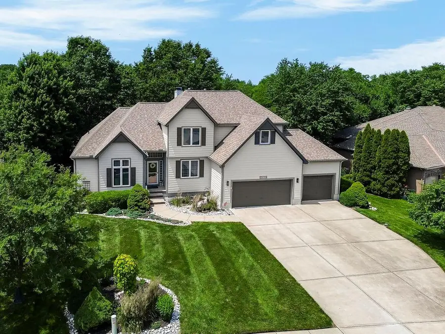 808 SW Springwater Lane, Lees Summit, MO 64081 - #2