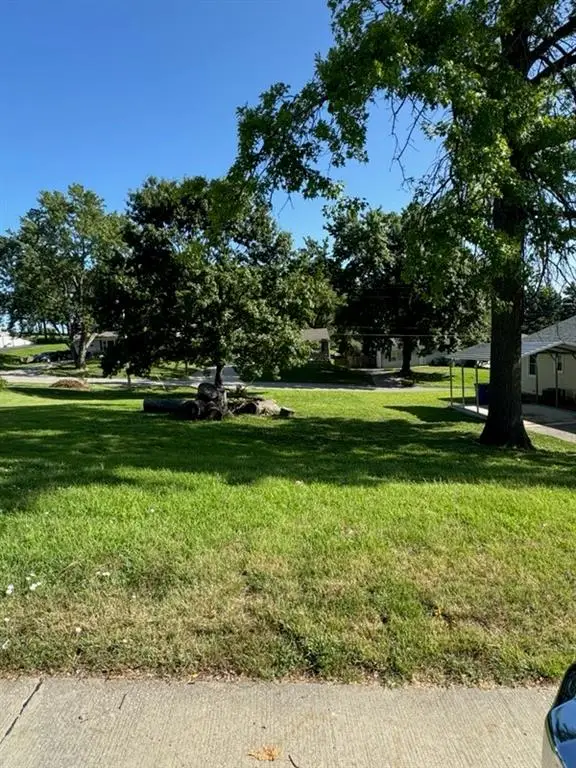 1st Street, Platte City, MO 64079