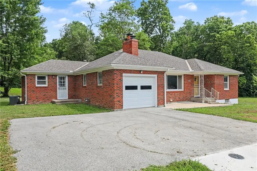 506 W Mississippi Street, Liberty, MO 64068 - #3