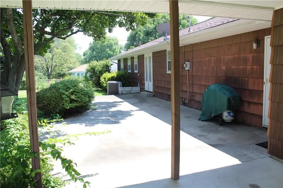 2405 S Ellison Way, Independence, MO 64055 - #3