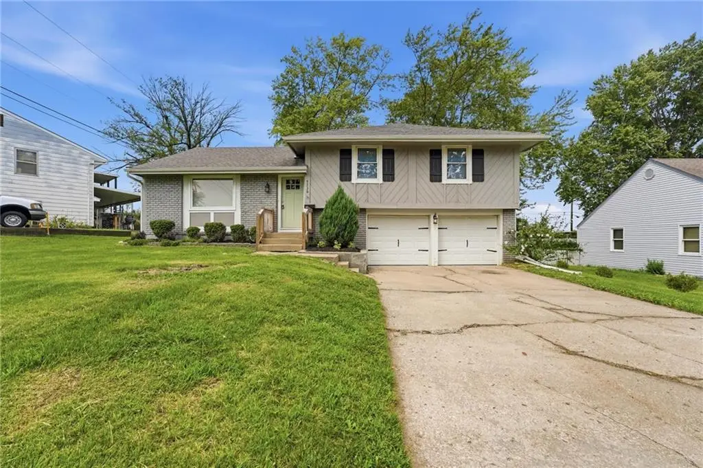 5336 N Richmond Avenue, Kansas City, MO 64119 - #1