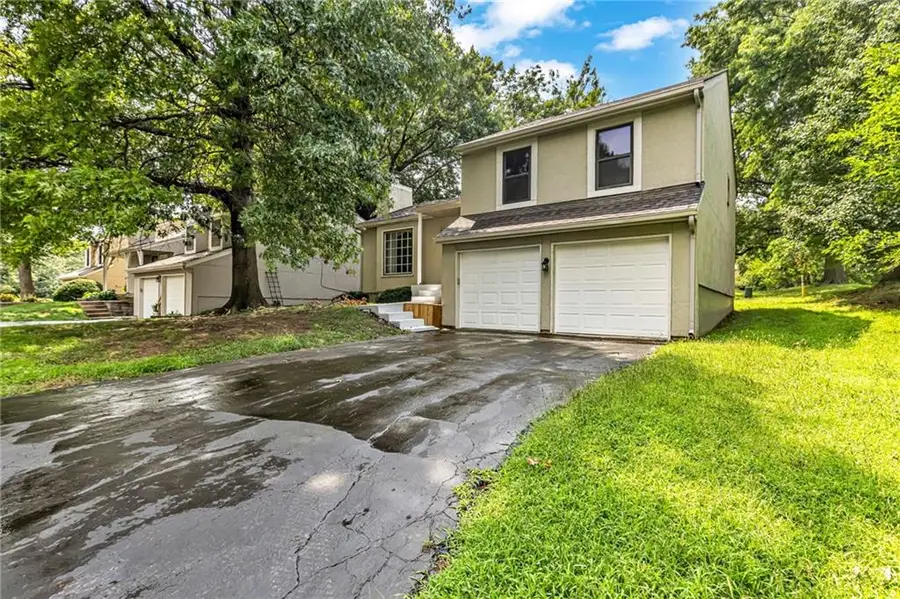 12736 W 108th Street, Overland Park, KS 66210 - #2