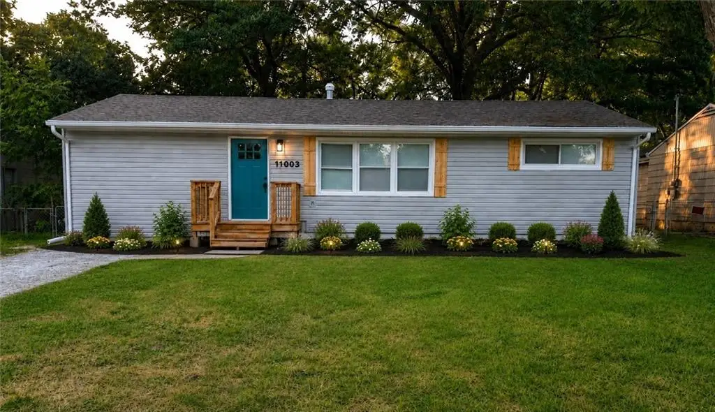 11003 Cambridge Avenue, Kansas City, MO 64134 - #1