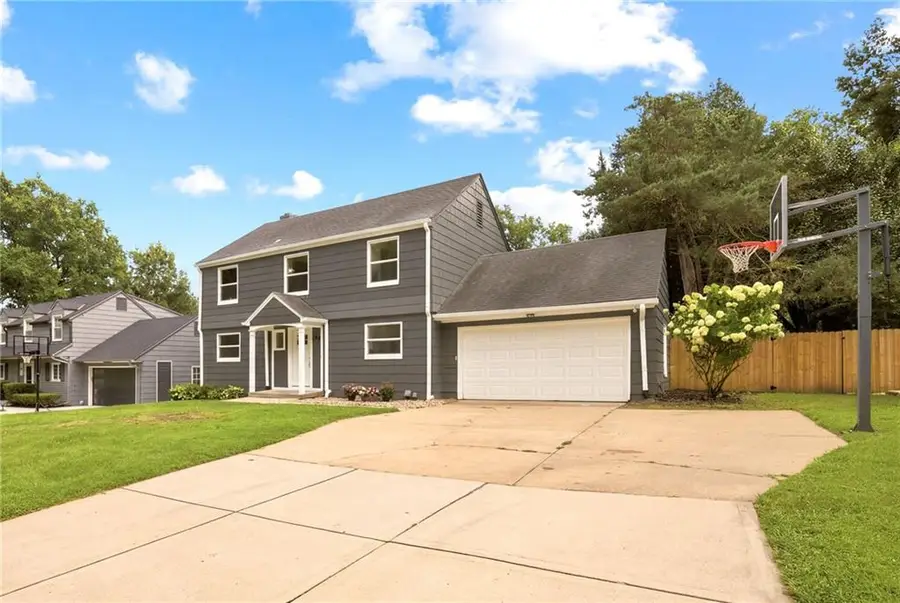 1263 W 67th Terrace, Kansas City, MO 64113 - #3