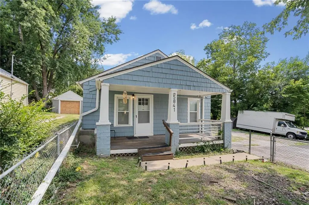 5841 Spokane Avenue, Kansas City, MO 64119 - #1